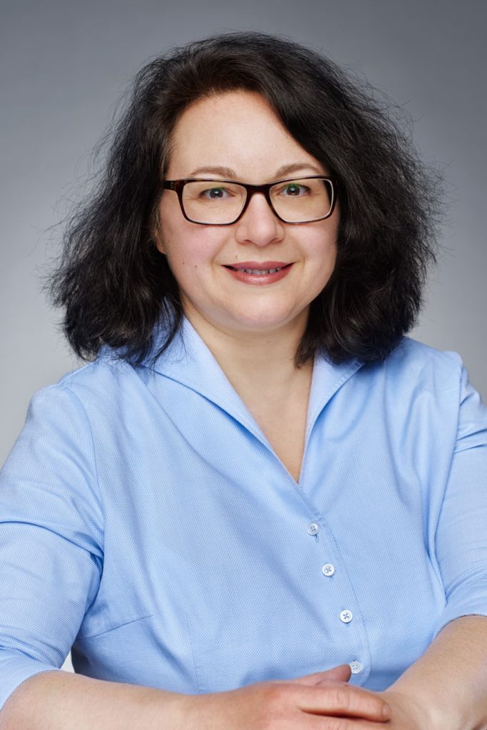 huebener lyuba yotova 2022